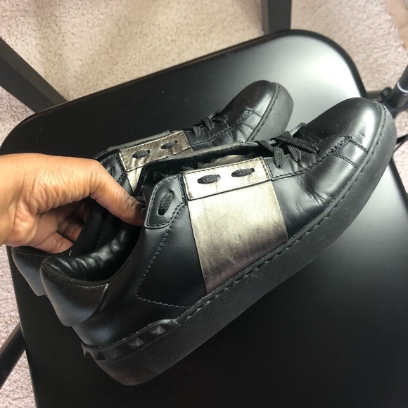 Valentino Garavani Sneakers - Picture 7 of 7